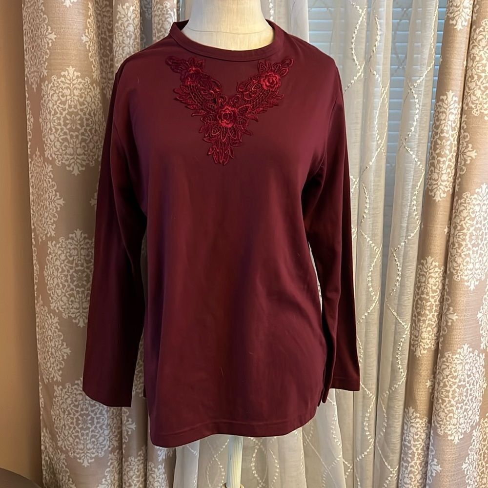 Vintage Sara Morgan Burgundy Long Sleeve Top with Applique - Size SA